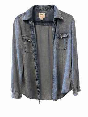 SWS Denim Button-Down Shirt Jacket - Light Blue